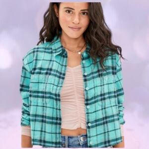 NWT AEO Plaid Turquoise Flannel Cropped Shirt Sz XL